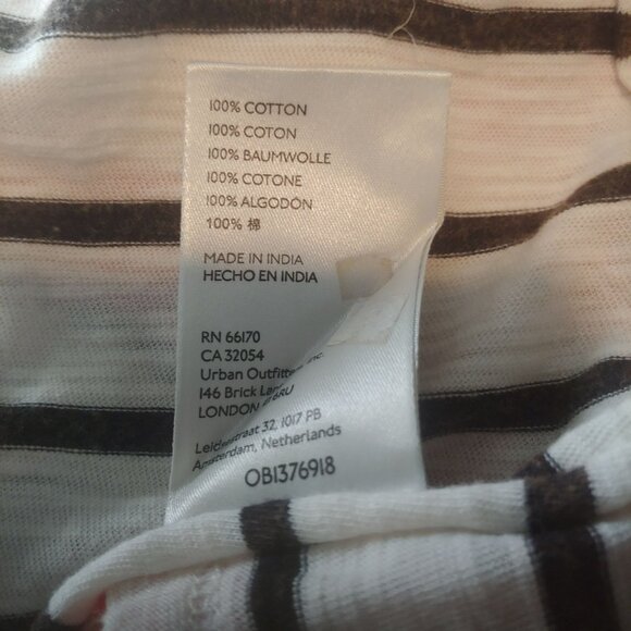 We The Free School House Tee Button Down Boho Coastal Beachy Oversize M - Picture 13 of 13